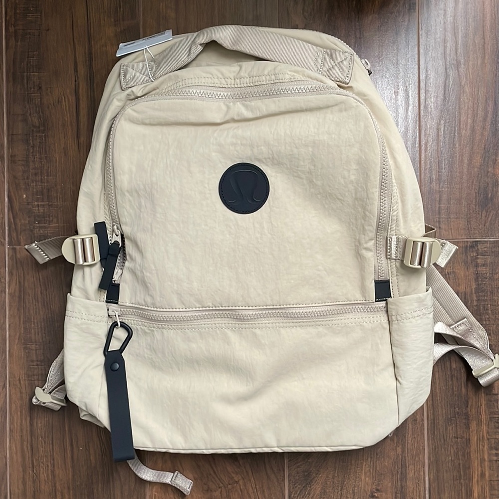 LULULEMON NEW CREW BACKPACK (trench)